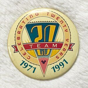 🔮 5/$25 Vintage Disney Cast Member Celebrating 20 Years 1971‎ - 1991 Pin